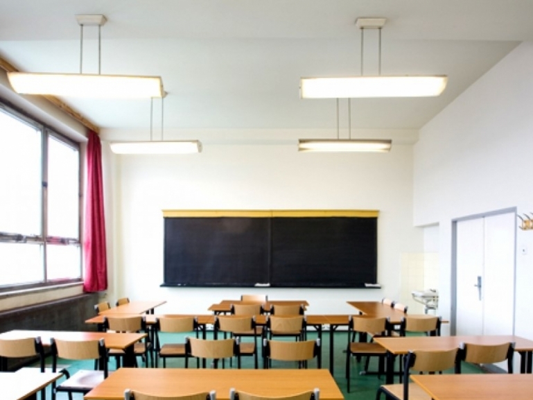 CAMPANIA, CHIUSURA STRAORDINARIA DELLE SCUOLE PER TRE GIORNI