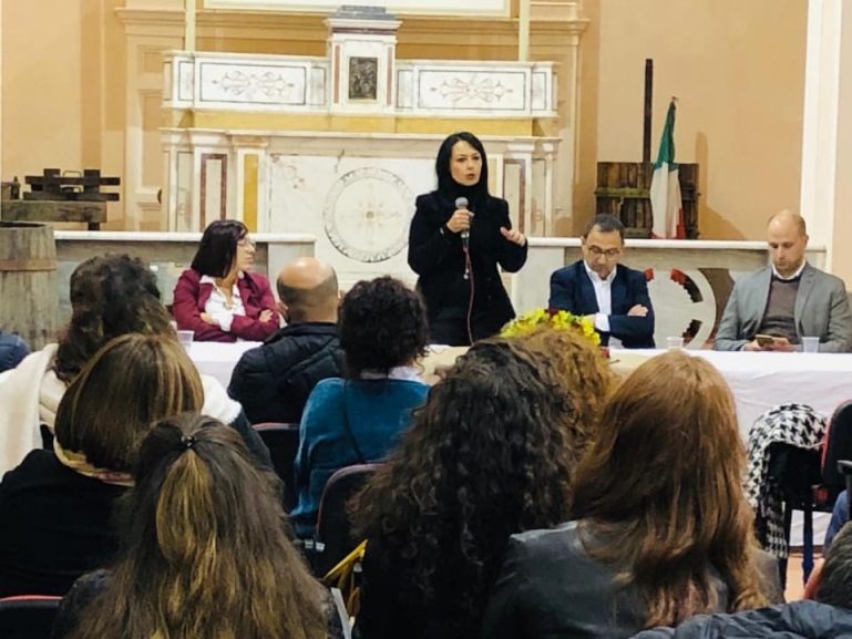 Palmeri a Castel di Sasso (CE) confronto con giovani e amministratori locali sulle opportunità di lavoro della Regione Campania