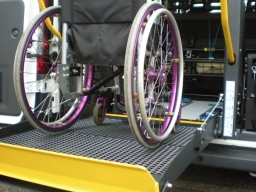 Alunni con disabilità:1 milione in più per trasporto scolastico e assistenza specialistica