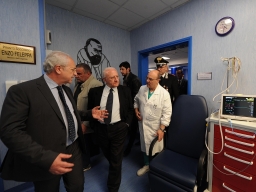 Ospedale San Pio di Benevento, De Luca visita il nuovo Pronto soccorso: Qui un lavoro straordinario