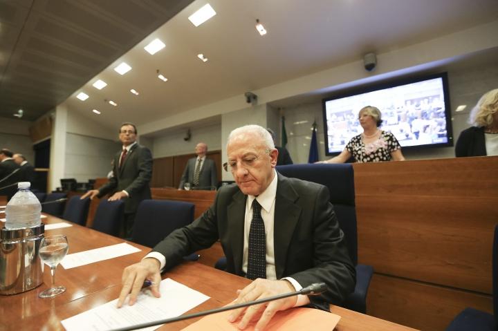 Il Presidente De Luca in Consiglio regionale sulle indagini della magistratura