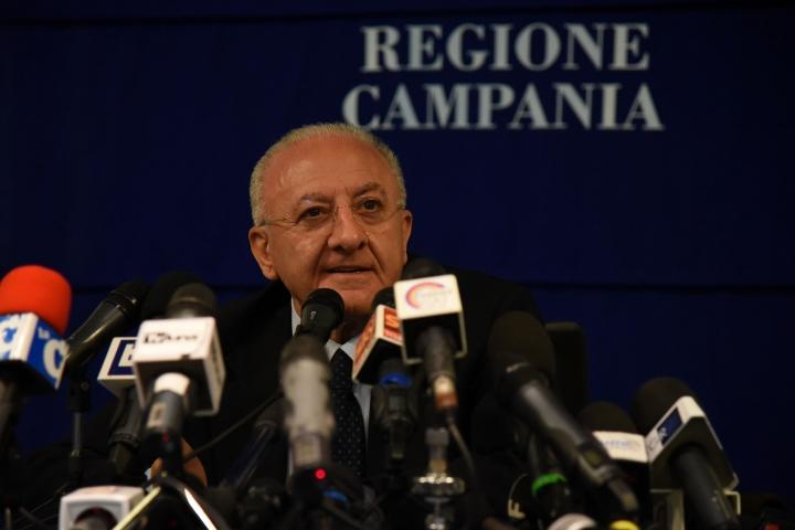 Conferenza stampa del presidente Vincenzo De Luca