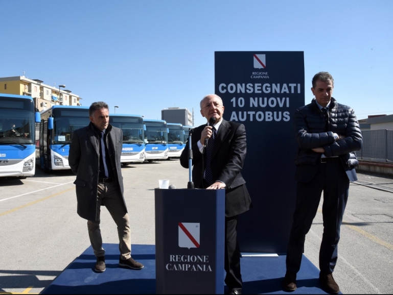 Trasporti, stamani la consegna di 25 nuovi autobus