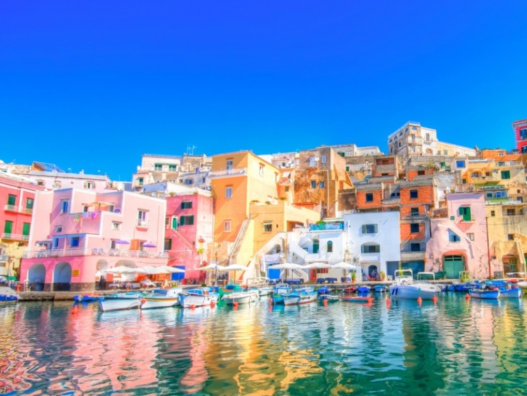 Trasporto marittimo: riattivata da febbraio la linea Monte di Procida-Procida