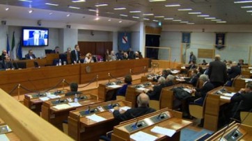 Bilancio regionale, Caldoro: "Raggiunto equilibrio senza aumentare tasse"