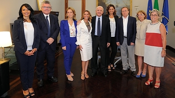 Il presidente De Luca presenta la Giunta e i consiglieri delegati