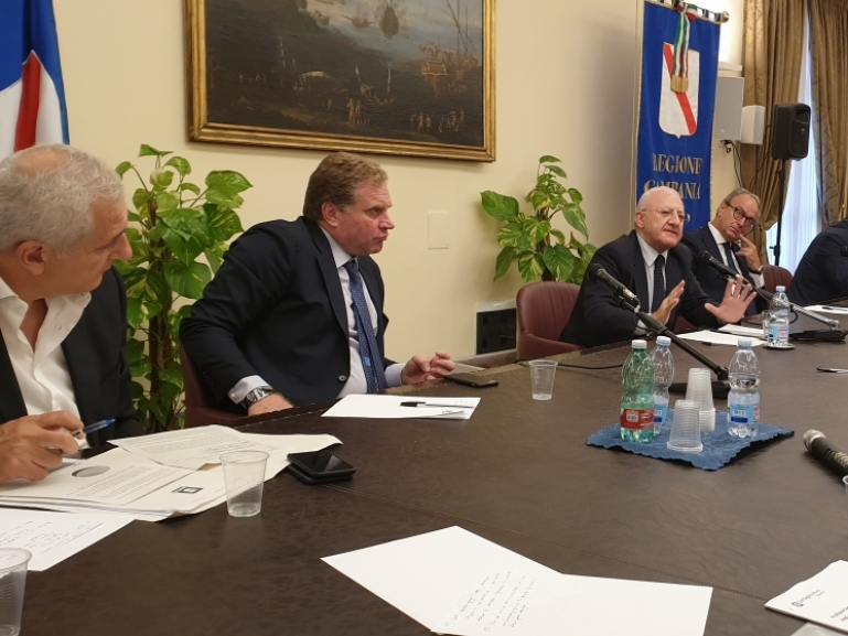 Filiera bufalina: istituita task force per l’eradicazione di brucellosi e tubercolosi. De Luca: tutela della salute e degli allevatori le nostre priorità