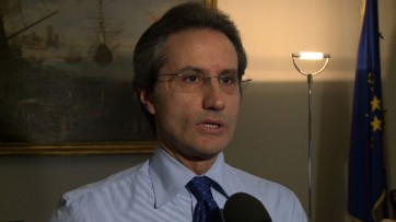 Accelerazione spesa, Caldoro: “Oltre un miliardo ai Comuni per opere pubbliche”