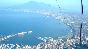 Fincantieri, piattaforme galleggianti per lo smaltimento dei rifiuti