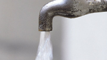 Condotta idrica Marcianise, riparazione in corso, garantita acqua