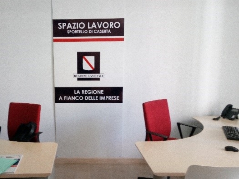 Spazio Lavoro - Il Presidente De Luca inaugura il terzo Sportello Spazio Lavoro