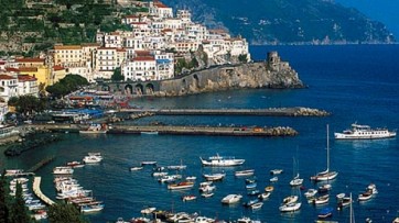 Turismo: Campania Artecard si promuove a Madrid