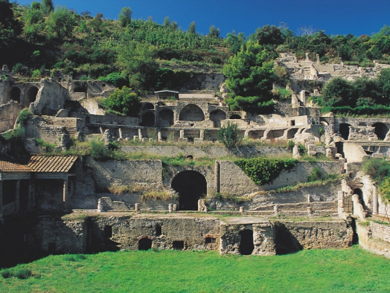 Dramma antico alle terme di Baia