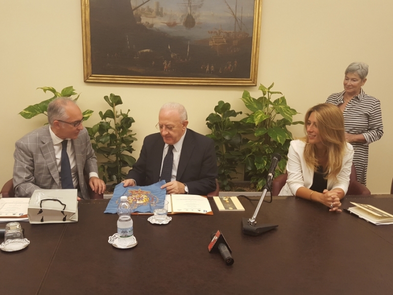 Siglato protocollo per l’"Attivazione corsi di formazione per l’istituzione della scuola e per la conservazione delle antiche arti tessili”
