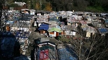 Campi rom, via libera a fondi per 16 milioni