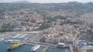 PIU Europa, firmato accordo di programma per Pozzuoli. Interventi per 25 milioni di euro
