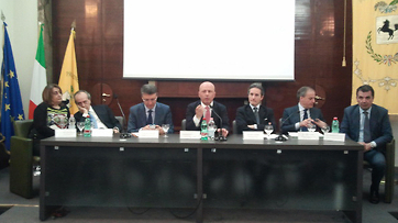 Abusivismo edilizio, Caldoro: “ Se non c’è la certezza del diritto non possono uscire cose positive”