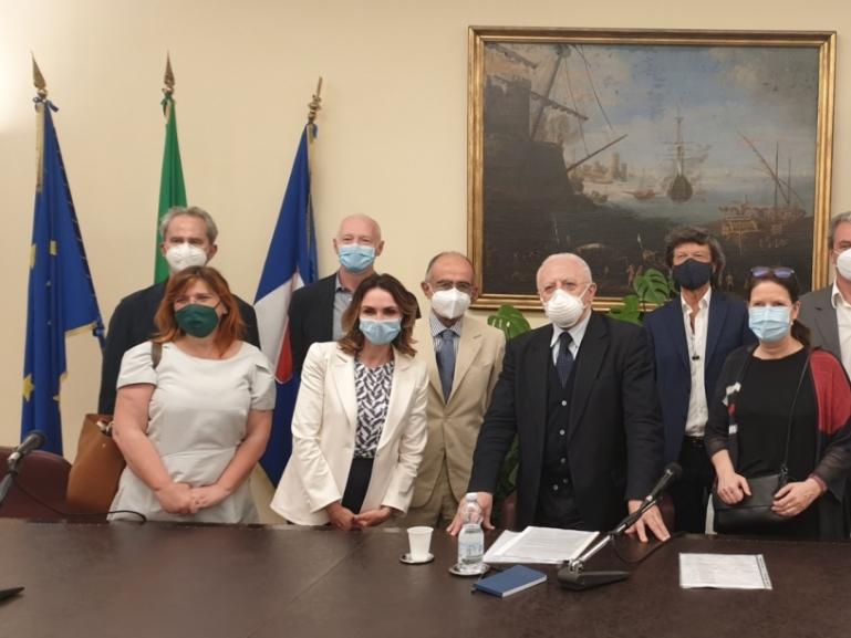 COMPARTO AUDIOVISIVO, DE LUCA INCONTRA I PRODUTTORI: "PIENO SOSTEGNO, SIA LOGISTICO CHE SANITARIO"