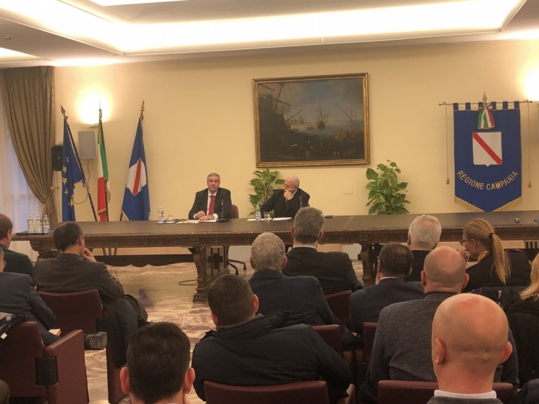 Protezione civile, avanti sui piani di evacuazione del Vesuvio e dei Campi Flegrei. Prorogata l'emergenza per Ischia