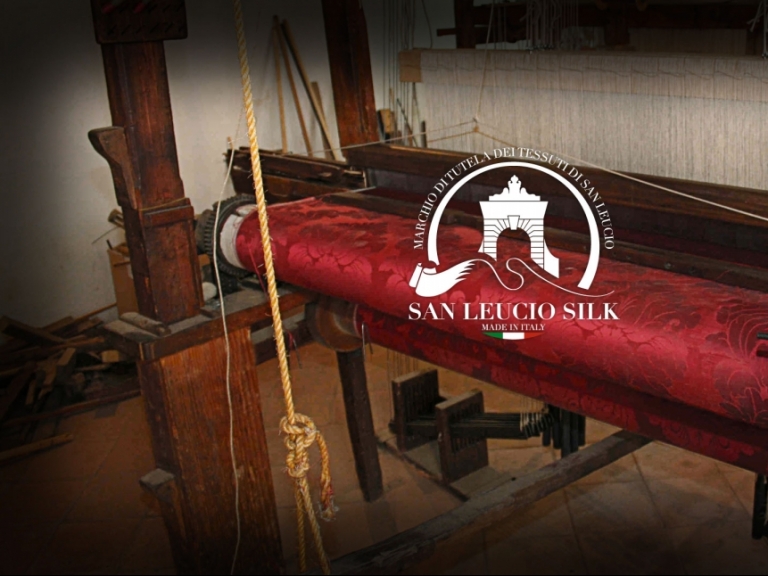 L'antica arte serica campana a Milano: si presenta il marchio "San Leucio Silk"