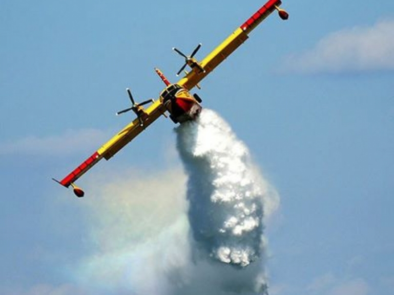Vesuvio, 1000 persone impegnate nel contrasto ai roghi