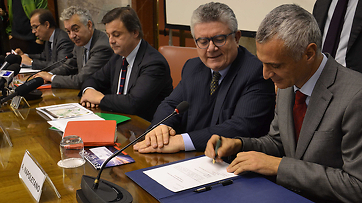  Sottoscritti al Mise 10 nuovi contratti di sviluppo nazionali