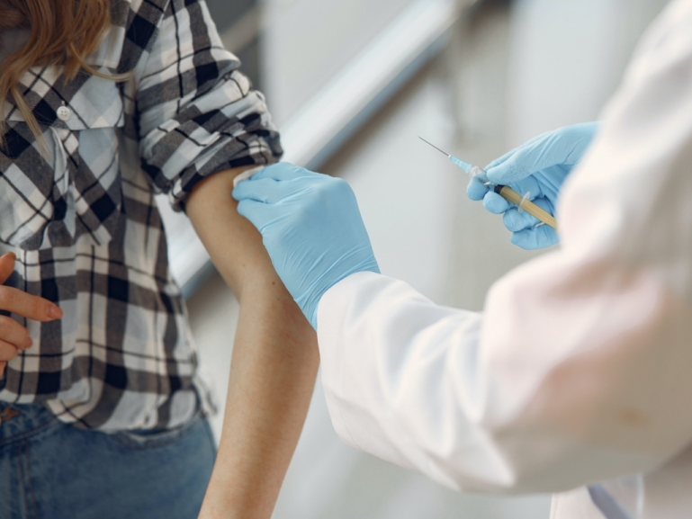 DISSENSO DELLA CAMPANIA SUL PIANO DI DISTRIBUZIONE DEI VACCINI