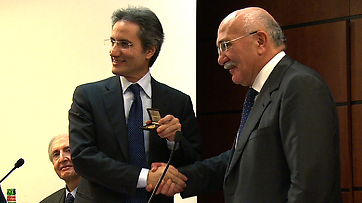 Figc Campania, Caldoro premiato per sostegno calcio dilettantistico