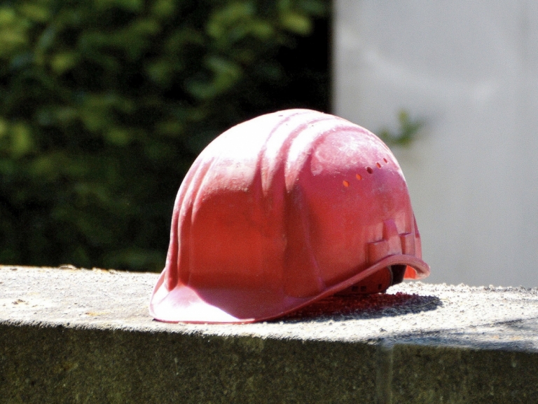 Avviso pubblico per la concessione di contributi di solidarietà per i figli di vittime di  incidenti mortali sul lavoro