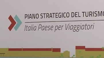 Il presidente De Luca a Pietrarsa per gli Stati generali del Turismo