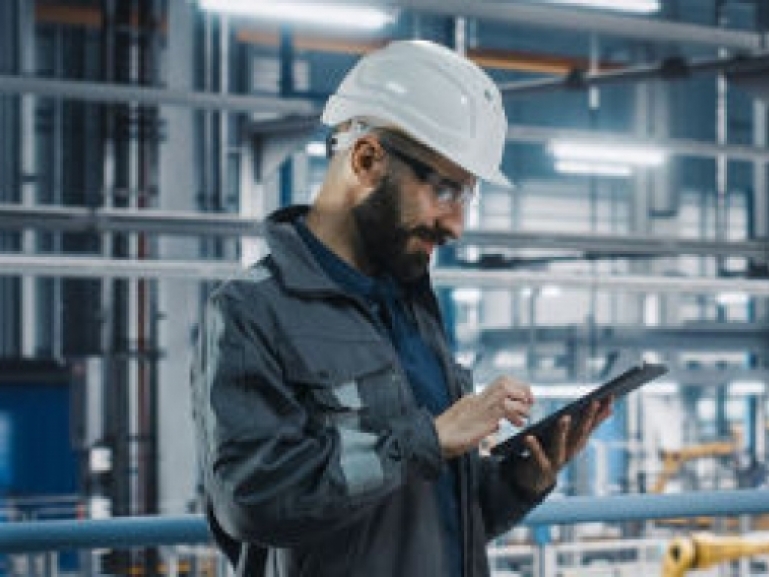 Bando MISE: fondo per interventi volti a favorire lo sviluppo delle tecnologie e delle applicazioni di intelligenza artificiale, blockchain e internet of things