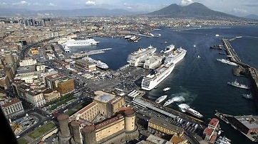 Servizi di trasporto marittimo di linea annuali "autorizzati"