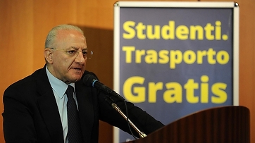 Trasporti, abbonamenti gratuiti per gli studenti