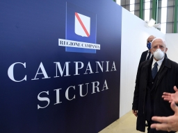 DE LUCA: PER LA SCUOLA MISURE SEMPLICI E GESTIBILI