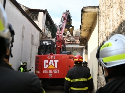 ABBATTIMENTO DEL BUNKER DEL BOSS ZAGARIA A CASAPESENNA, DE LUCA: SIMBOLO DI RINASCITA DEL TERRITORIO