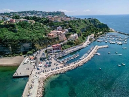 Servizi di collegamento marittimo passeggeri sulla linea Monte di Procida-Procida e viceversa 