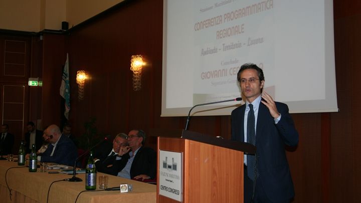 Conferenza programmatica Ugl Campania intervento di Stefano Caldoro