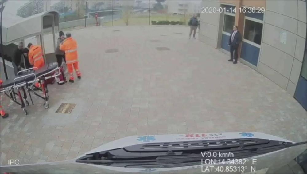 Ambulanza videosorvegliata all'Asl Na1