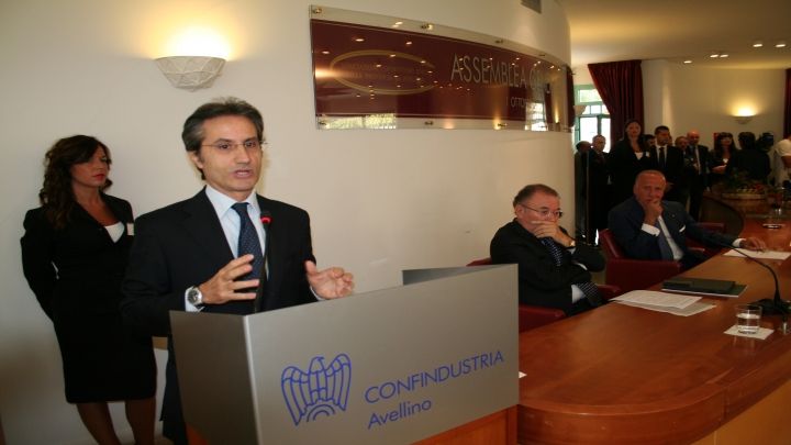 Caldoro all'assemblea di Confindustria Avellino