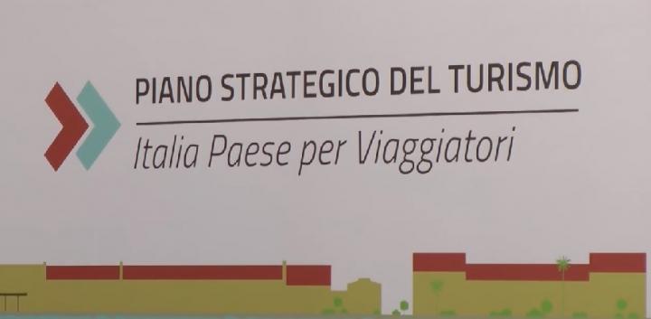 Il presidente De Luca a Pietrarsa per gli Stati generali del Turismo