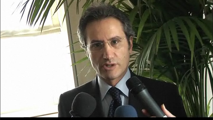 Ricerca, Caldoro: “Occasione da non perdere ma bisogna evitare la frammentazione dei finanziamenti”
