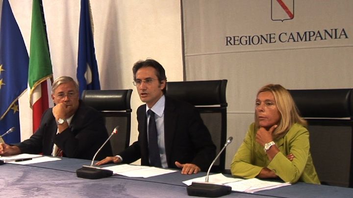 Presentazione fondi por scuola, intervista a Stefano Caldoro
