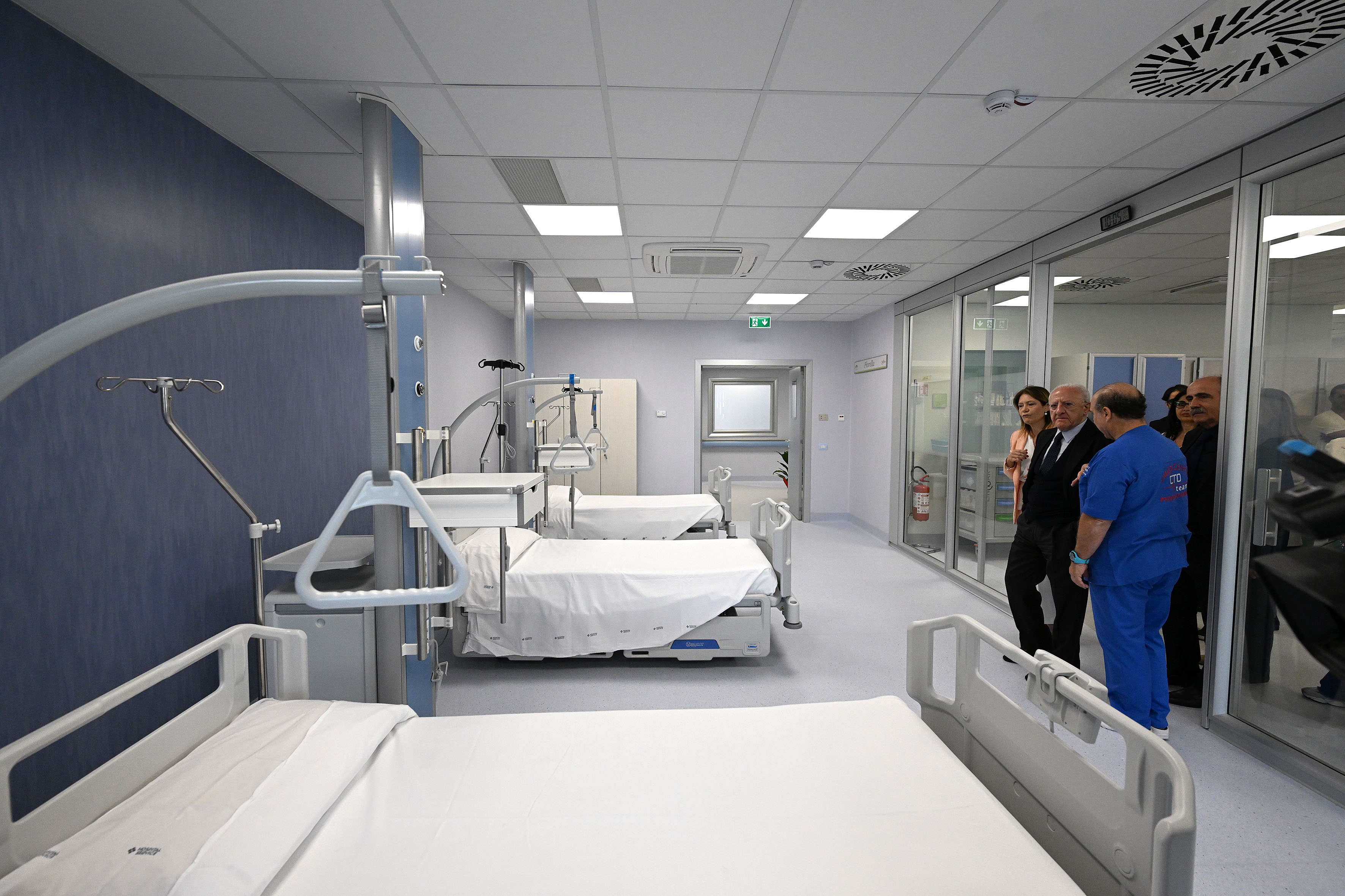 De Luca partecipa all'inaugurazione di nuovi reparti al presidio ospedaliero CTO