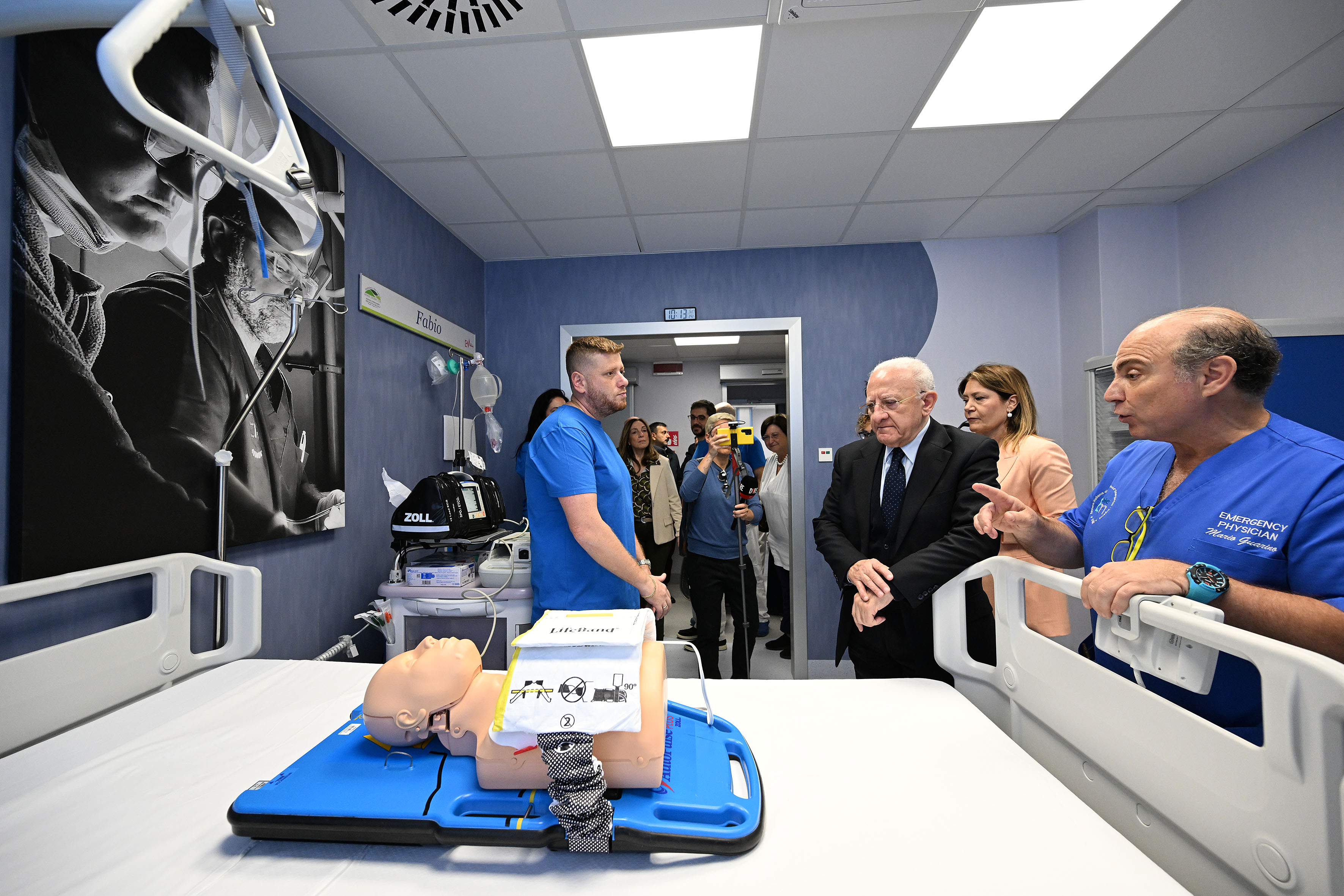 De Luca partecipa all'inaugurazione di nuovi reparti al presidio ospedaliero CTO