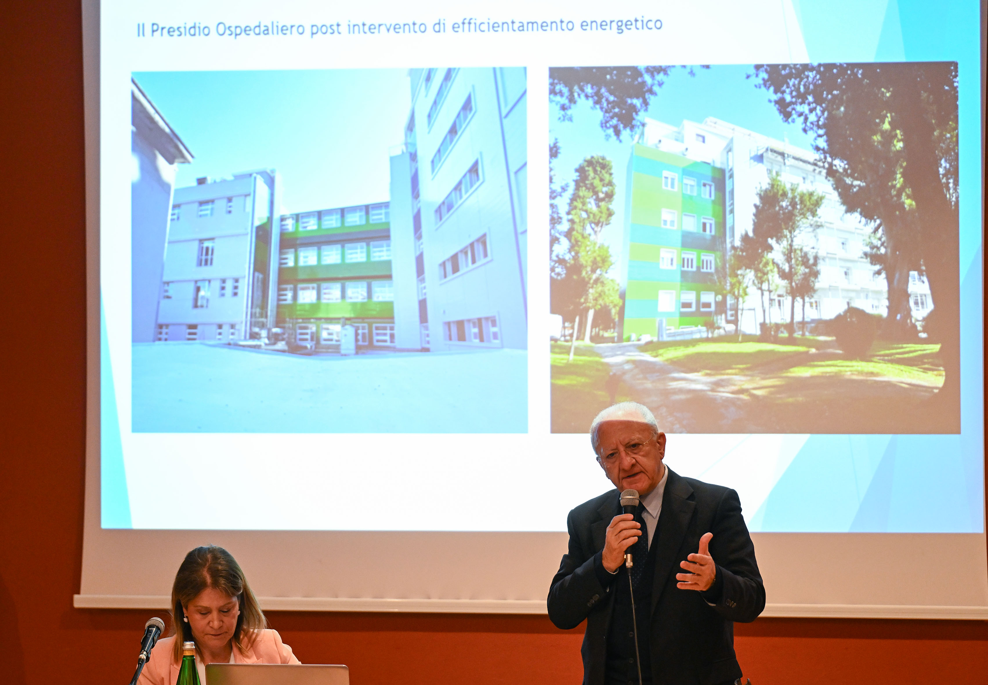 De Luca partecipa all'inaugurazione di nuovi reparti al presidio ospedaliero CTO