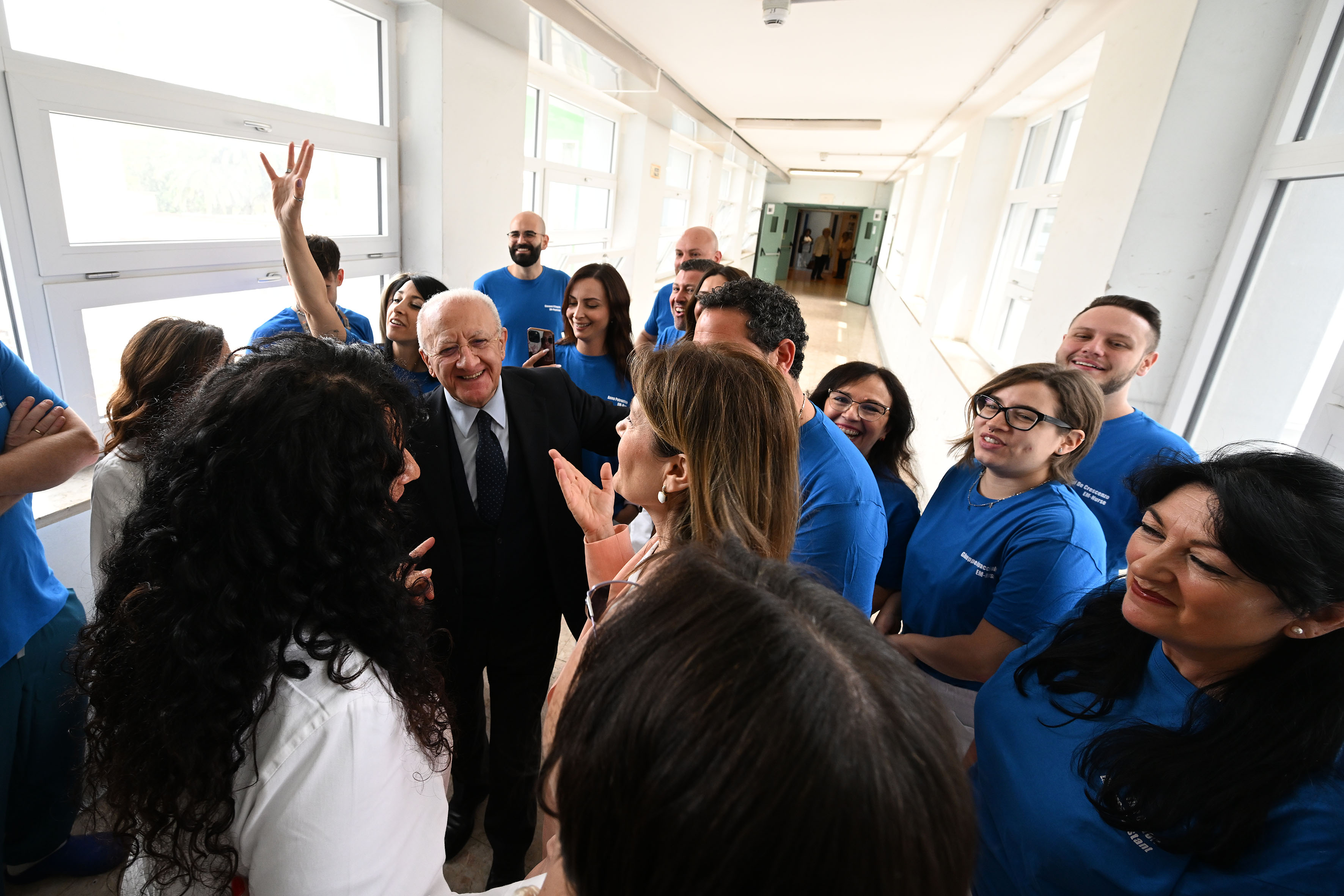 De Luca partecipa all'inaugurazione di nuovi reparti al presidio ospedaliero CTO