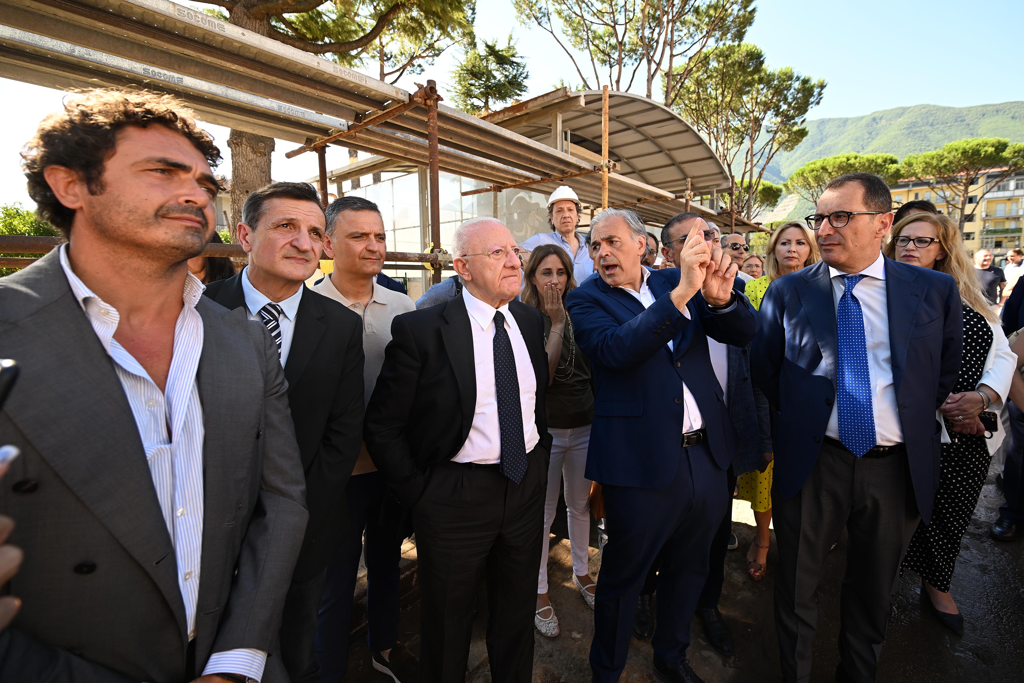 de_luca-cantiere_ospedale_nocera