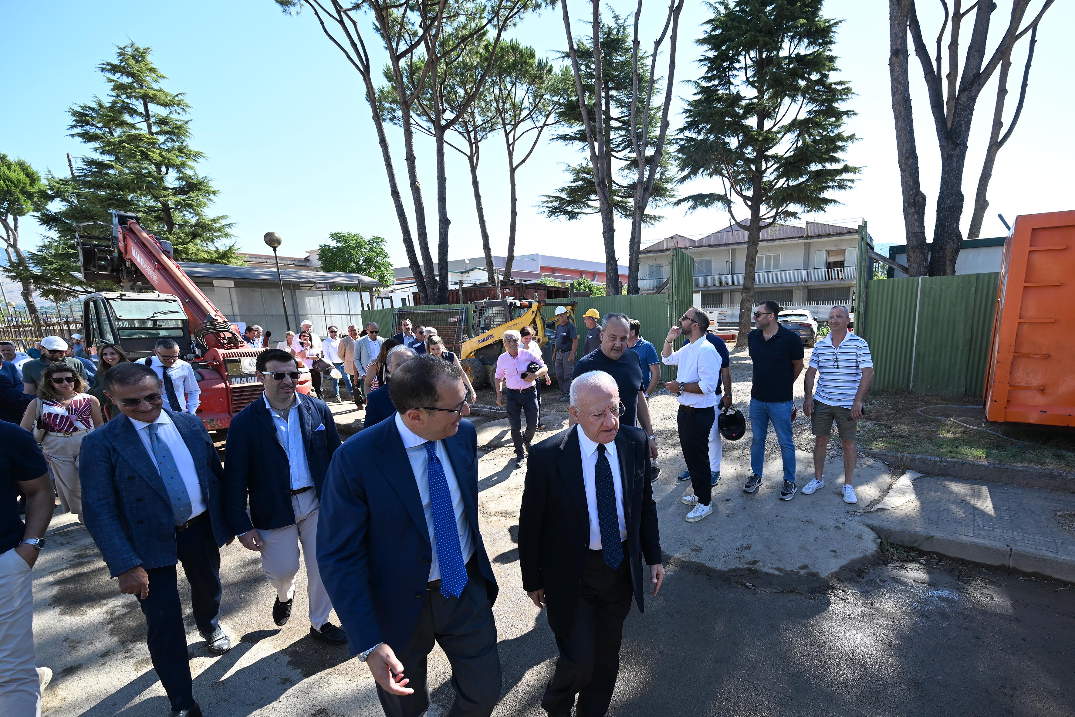 de_luca-cantiere_ospedale_nocera