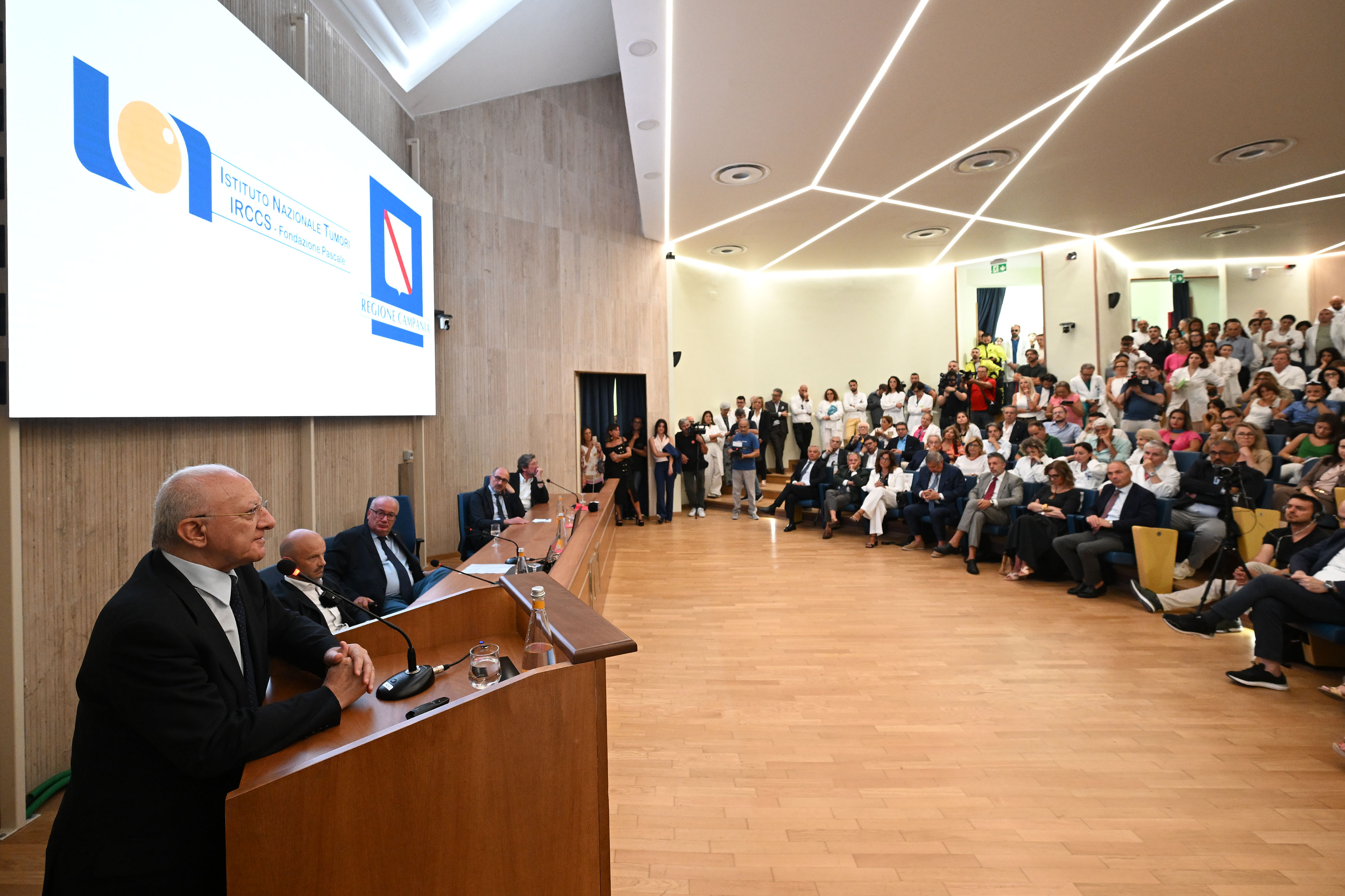Inaugurazione reparto oncoematologia al Pascale di NapoliInaugurazione reparto oncoematologia al Pascale di Napoli