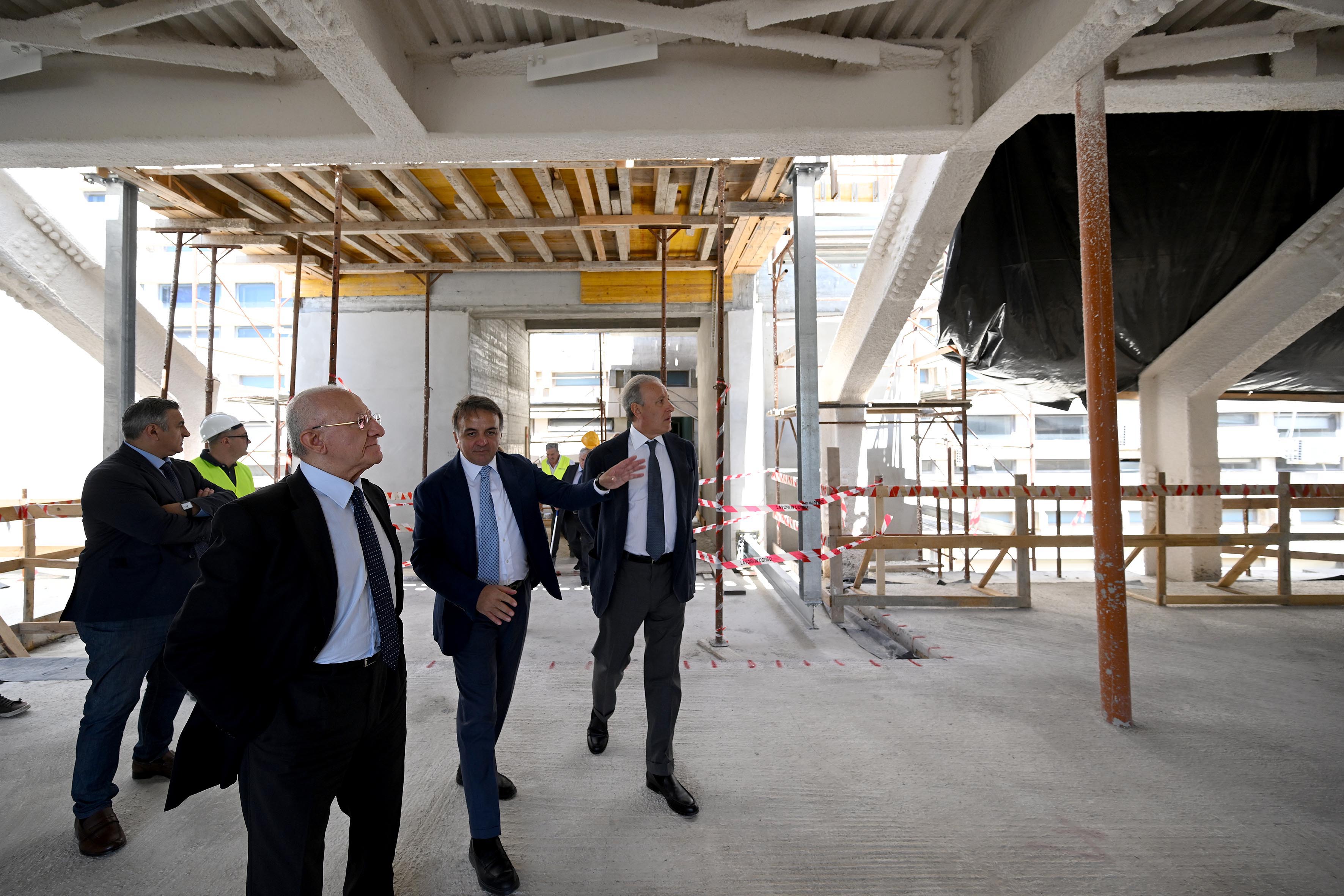 AOU Federico II (Napoli), inaugurazione sala ibrida e visita al cantiere Progetto la Cicogna